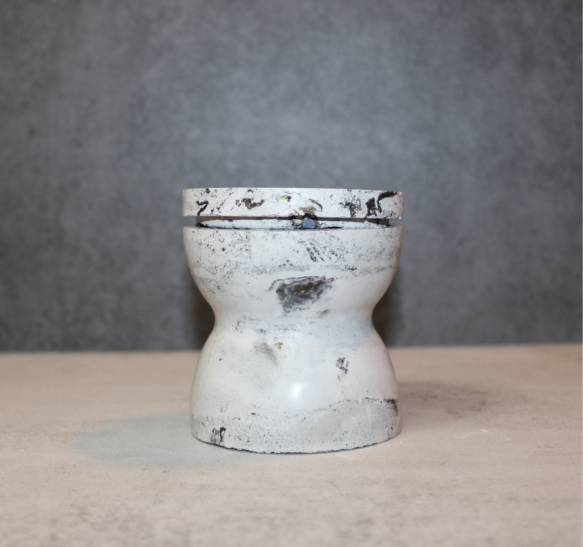 Soul Pour Incense Holder: Cone and Spiral Incense