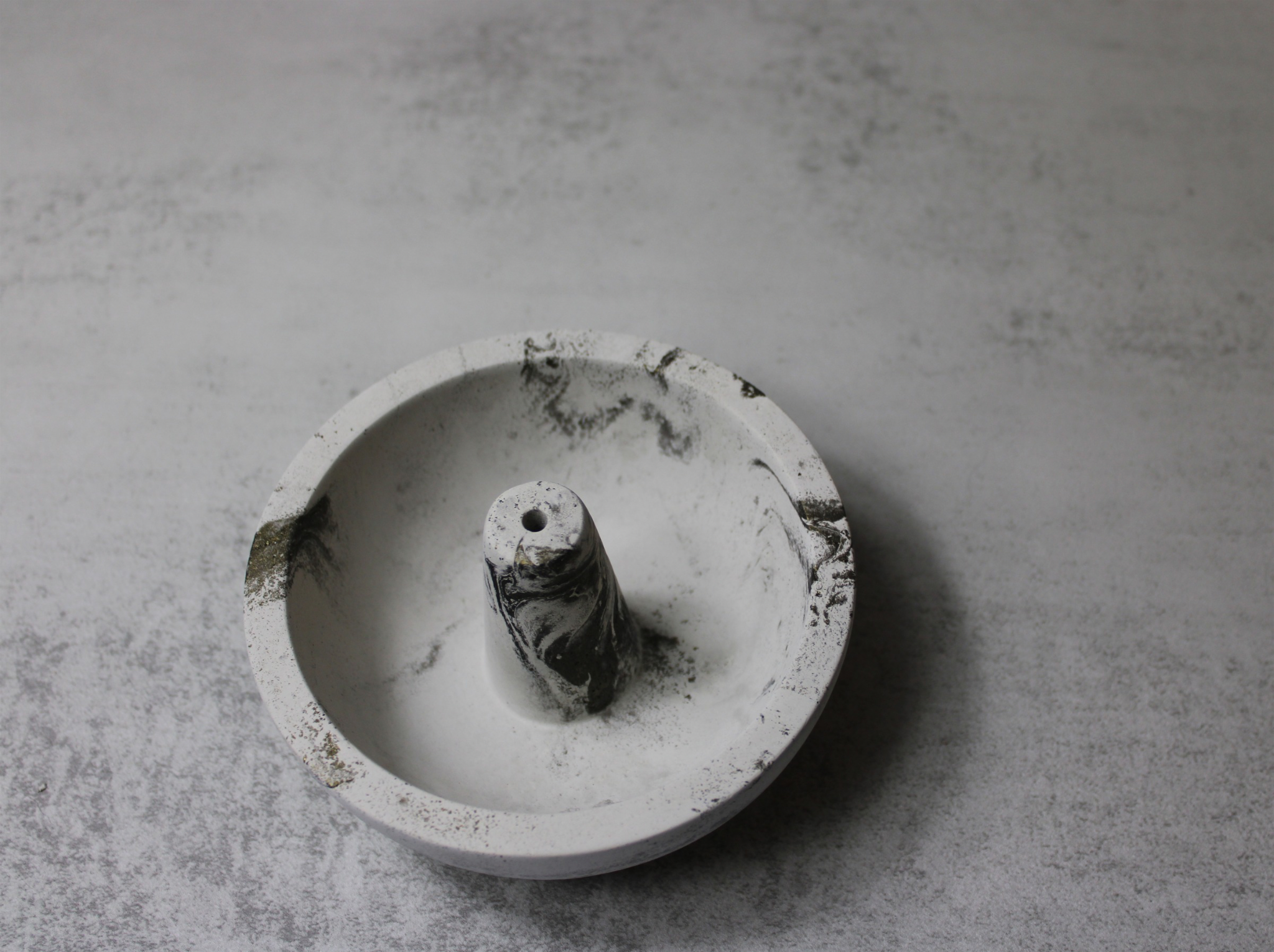 Soul Pour Marble Incense Holder