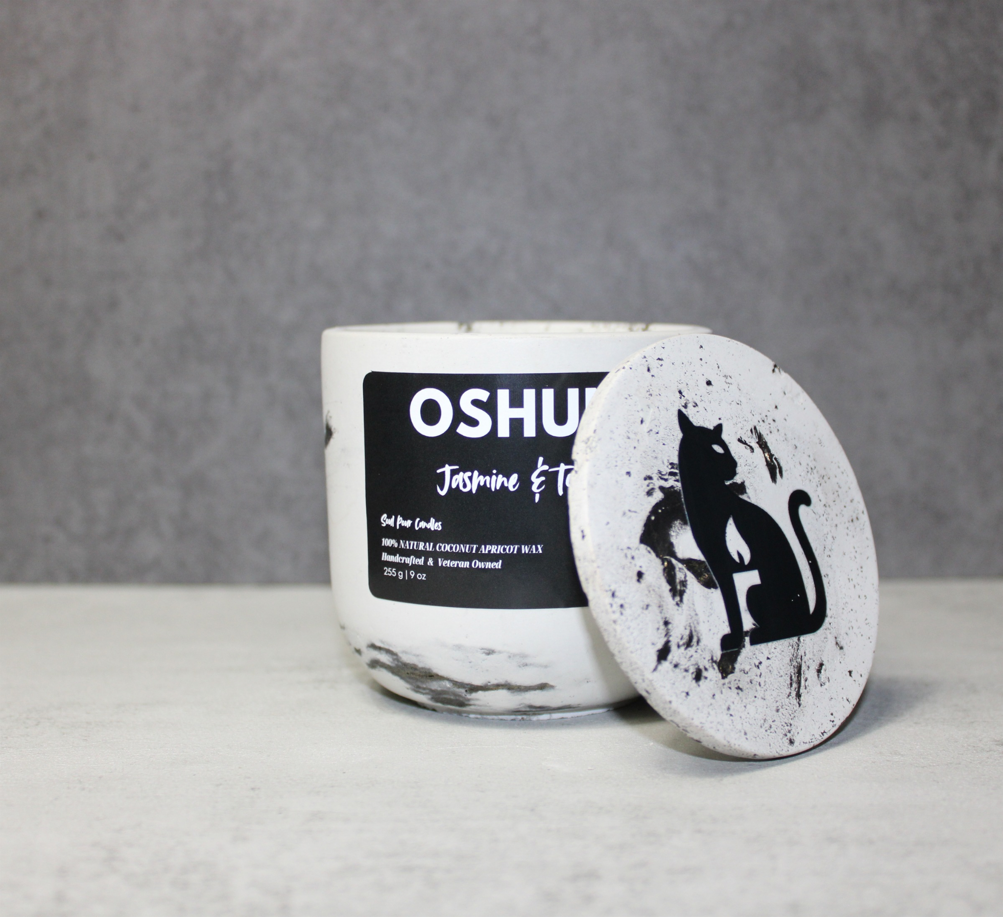 Oshun: Jasmine & Tonka